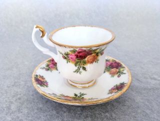 Vintage Royal Albert Bone China Old Country Roses Miniature Cup & Saucer England 2