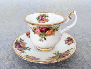 Vintage Royal Albert Bone China Old Country Roses Miniature Cup & Saucer England 3