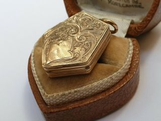Antique Edwardian locket 9ct Rose Gold Engraved Locket Pendant Stunning Jewelry 4