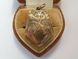 Antique Edwardian locket 9ct Rose Gold Engraved Locket Pendant Stunning Jewelry 8