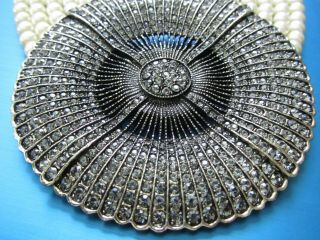 Gorgeous Heidi Daus Belgium Disk Swarovski Crystals 6 Strand Faux Pearl Necklace