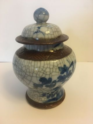 Antique Chinese Blue & White Ginger Jar with Lid Signed 4