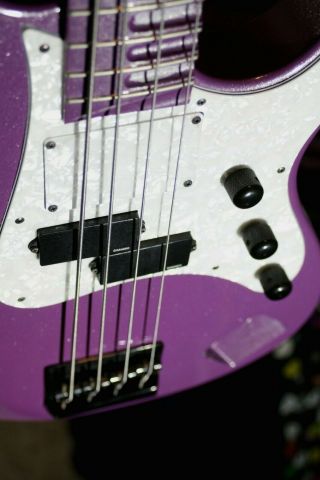 Yamaha Billy Sheehan 10th anniversary electric bass guitar 10 of 300 ultra rare 9