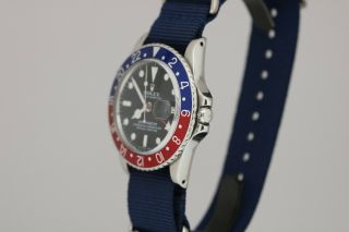 Vintage Rolex GMT Master 1675 Pepsi Bezel Automatic Watch Circa 1970s 9