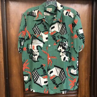 Vintage 1940’s Atomic Hut Pattern Rayon Rockabilly Hawaiian Shirt - M