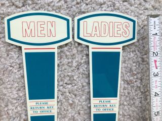 RARE NOS Vintage ASHLAND Men & Ladies Gas Station Restroom Key Holders OIL Sign 7
