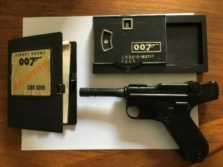 Vintage 1965 James Bond 007 Code Book,  Pistol,  & Code O Matic From Attache Case