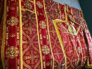 Gorgeous Antique Catholic Priests Red Silk & Fine Gold Chasuble & Dalmatic Set