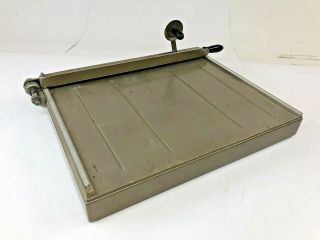 Vintage Paper Trimmer cutter art photography cutting board guillotine kutrimmer 8