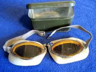 Vintage WWII French? Pilot/Aviator Googles with case 2