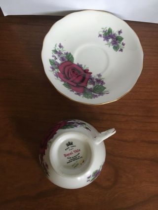 Royal Vale English Bone China Red Rose Floral Tea Cup & Saucer Set 7858 - EUC 2