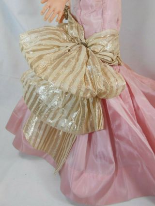 Vintage Madame Alexander CISSY in 1955 Mauve Torso Gown - Spectacular 9