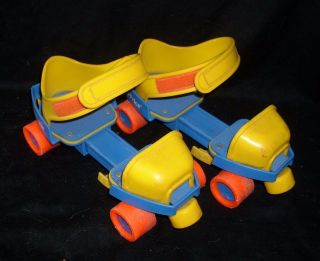 Vintage 1989 Fisher Price Grow With Me 1 2 3 Adjustable Roller Skates 2316 Toy