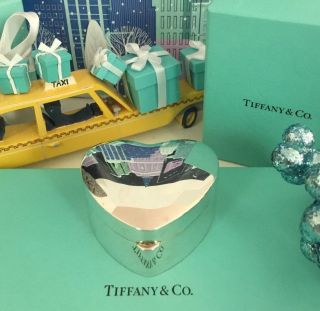 Tiffany & Co.  Sterling Silver Heart Trinket Box 2 3/8 " X 1 1/8 " W T&co Blue Box