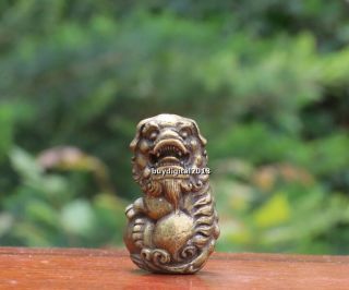 4 Cm Chinese Pure Bronze Foo Dog Lion Beast Animal Play Ball Amulet Sculpture