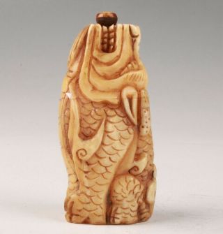 Rare Chinese Cattle Bone Snuff Bottle Statue Hand - Carved Crocodile Mascot Gift