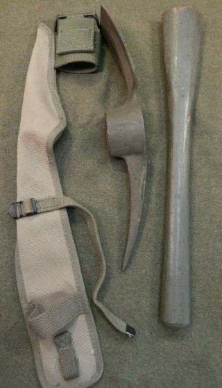 Wwii U.  S.  Army M - 1910 Pick - Mattock With Khaki Canvas Carrier,  Cond.  A,
