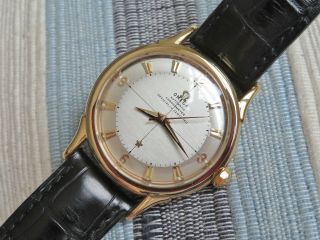 Vintage Omega ' no name ' Constellation bumper automatic watch,  18k solid gold,  runs 2