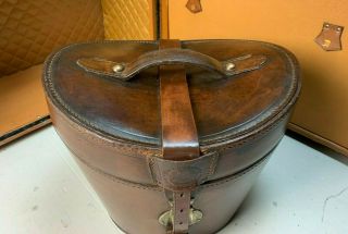 Antique Bucket Hatbox & Top Hat 4