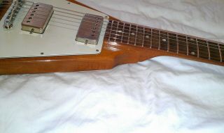 Vintage 1975 Gibson Flying V natural 5