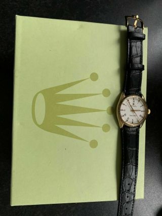 A Gents Vintage Rolex Oyster Perpetual 18 CT Solid Yellow Gold 10