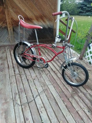 1968 - 69 SCHWINN APPLE KRATE STINGRAY VINTAGE BANANA SEAT MUSCLE BIKE STIK S2 RED 2