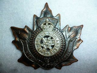 M171 - The Cape Breton Highlanders Cap Badge,  3rd Type - Canadian Scottish