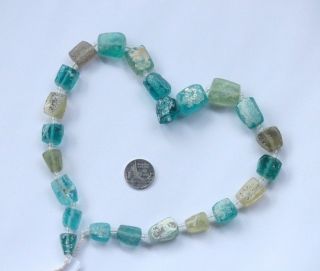 الزجاج الروماني 18 Ancient Roman Glass Old Square Beads Strand Necklace Random