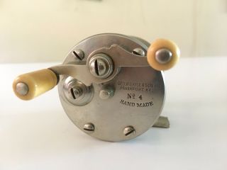 Vintage G.  W.  Gayle & Son No.  4 Frankfort Ky Fishing Reel