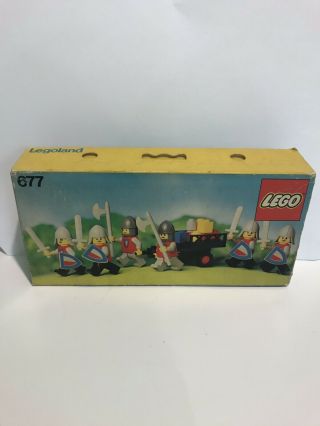 Lego Legoland Vintage Classic Castle 677 Knight 
