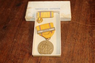 Wwii Us Navy American Defense Medal Set White Box Ribbon Lapel Base Bar