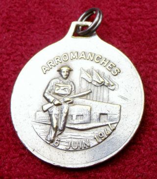 WWII Chaplains Vintage Catholic St.  Christopher D - day 1944 Protection Medal 6