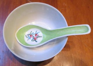 Vintage Chinese Famille Rose Porcelain Bowl & Spoon Flowers & Bats Blue & Green 2