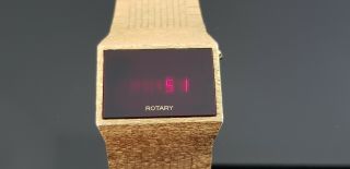 Rotary Vintage 1970 ' s Gents LED Digital Gold Plated Bracelet Watch.  Almost. 4
