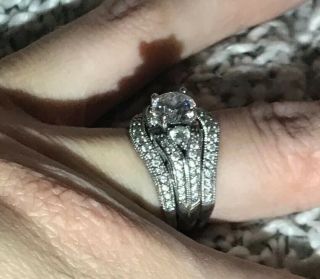 Vintage style three stone diamond ring with wedding bands 6