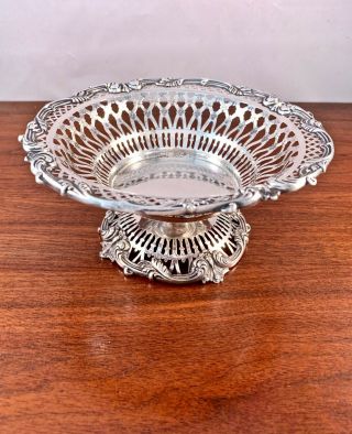 Redlich & Co Sterling Silver Compote / Footed Bowl 1892 - 1946: No Monogram 180g