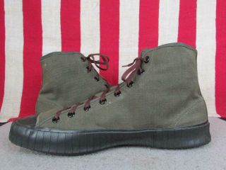 Vintage 1940s US Army OD Canvas High Top Sneakers Military Gym Shoes WWII Sz.  8 3