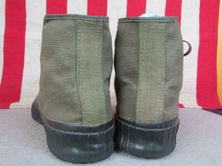 Vintage 1940s US Army OD Canvas High Top Sneakers Military Gym Shoes WWII Sz.  8 7