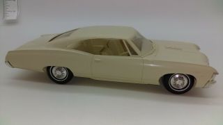 Vintage Chevrolet Dealer Promo Toy Model 1967 Impala SS 427 White Hard Top Car 3