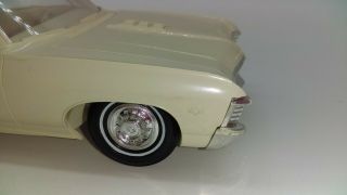 Vintage Chevrolet Dealer Promo Toy Model 1967 Impala SS 427 White Hard Top Car 5
