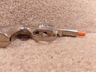 Vintage 1950 ' s Hubley Trooper Cap Gun Pistol Kid Toy Gun 5.  5 Nickel Plated 6