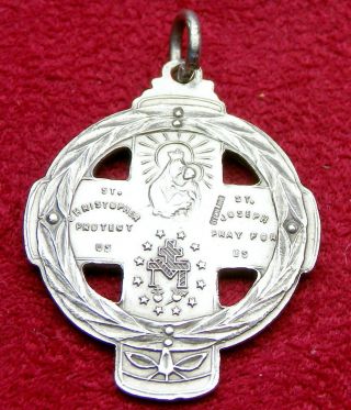 Chaplin ' s RARE Victory Wreath Sterling WWII Miraculous Medal War Cross Crucifix 8