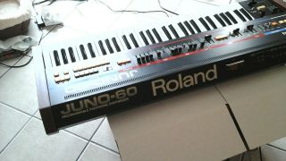 Roland Juno - 60 Keyboard Synthesiser 61 Key Polyphonic Vintage Synthesizer.  XLNT 4