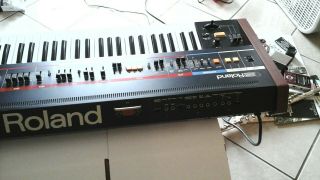 Roland Juno - 60 Keyboard Synthesiser 61 Key Polyphonic Vintage Synthesizer.  XLNT 5