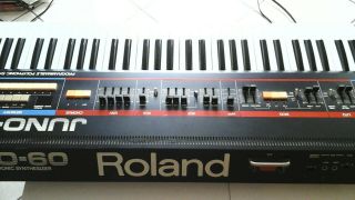Roland Juno - 60 Keyboard Synthesiser 61 Key Polyphonic Vintage Synthesizer.  XLNT 6