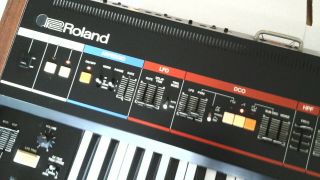 Roland Juno - 60 Keyboard Synthesiser 61 Key Polyphonic Vintage Synthesizer.  XLNT 9