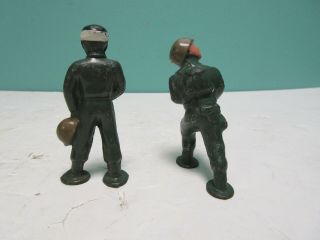 Vintage WW1 2 ? Cast Lead Toy 2 Soldiers Manoil Barclay Wounded Rifle 3