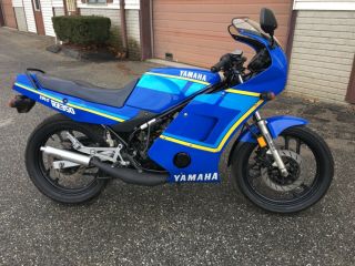 1989 Yamaha Rz 350 Very Rare Yellow,  Blue Canadian Version