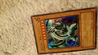 Yugioh Blue Eyes White Dragon LOB - 001 1st Edition Ultra Rare 4