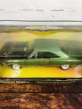 American Muscle Collectible 1969 Plymouth Gtx Street Machine Diecast 1/18 Scale